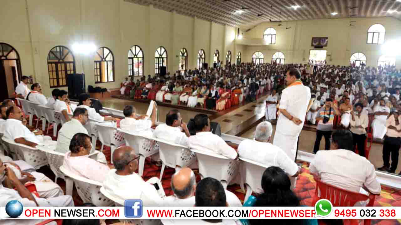  കേരളം ഭരിക്കുന്നത് ജനകീയ പ്രശ്‌നങ്ങളില്‍ നിന്നും മുഖംതിരിക്കുന്ന സര്‍ക്കാര്‍: സണ്ണി ജോസഫ് എംഎ എ