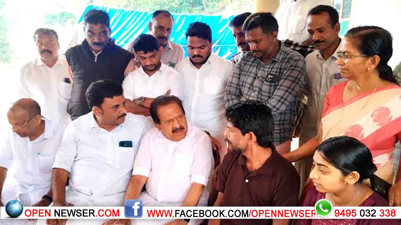 വന്യമൃഗ ആക്രമണ മരണം: ആശ്രിതര്ക്ക് സ്ഥിരം ജോലി നല്കണം: രമേശ് ചെന്നിത്തല