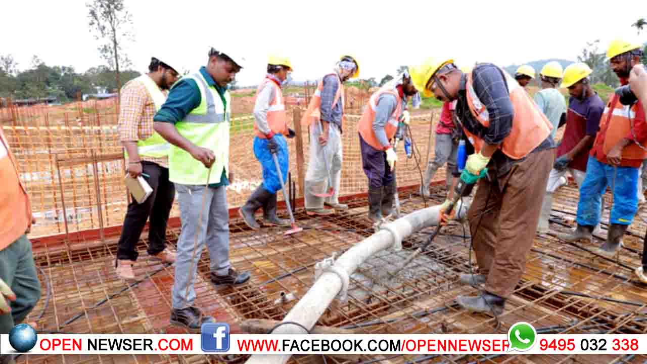 എല്സ്റ്റണില് മൂന്ന് വീടുകളുടെ കൂടി വാര്പ്പ് പൂര്ത്തിയായി