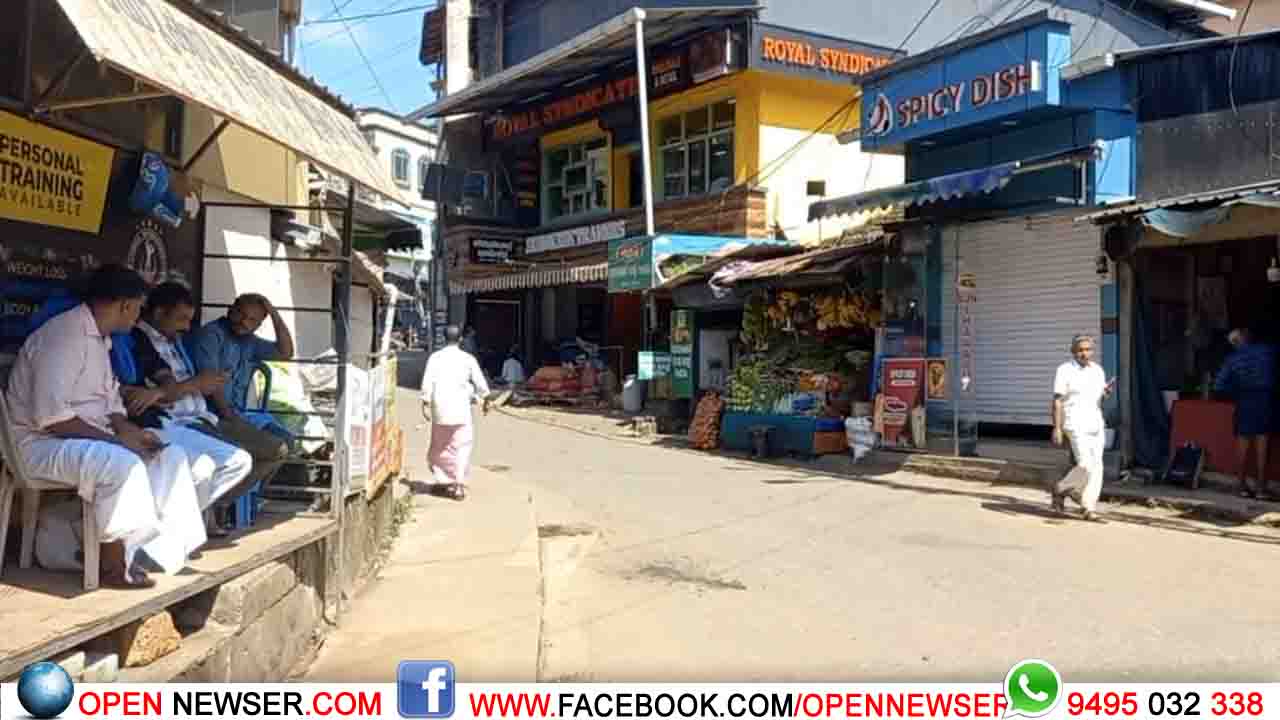 മാനന്തവാടി ക്ലബ്ബ്കുന്ന് റോഡിലെ യാത്രാദുരിതത്തിന് പരിഹാരം;   ഫുട്പാത്ത് കയ്യേറിയുള്ള കച്ചവടവും, വിശ്രമകേന്ദ്രവും മാറ്റി 
