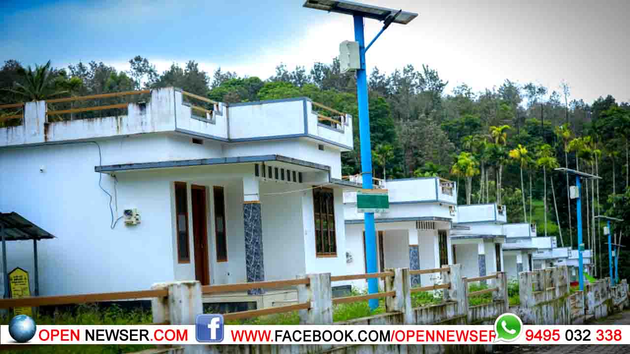 ഉന്നതിയില് 24 വീടുകള്; അവിടേക്കുള്ള വൈദ്യുതി കാറ്റില് നിന്നും സൂര്യനില് നിന്നും; മാതൃകയായി വയനാട് മൂന്നാനക്കുഴിയിലെ സബര്മതി നഗര്