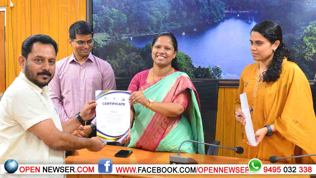 സ്വീപ് അംഗങ്ങള്‍ക്ക്  സര്‍ട്ടിഫിക്കറ്റ് വിതരണം ചെയ്തു 