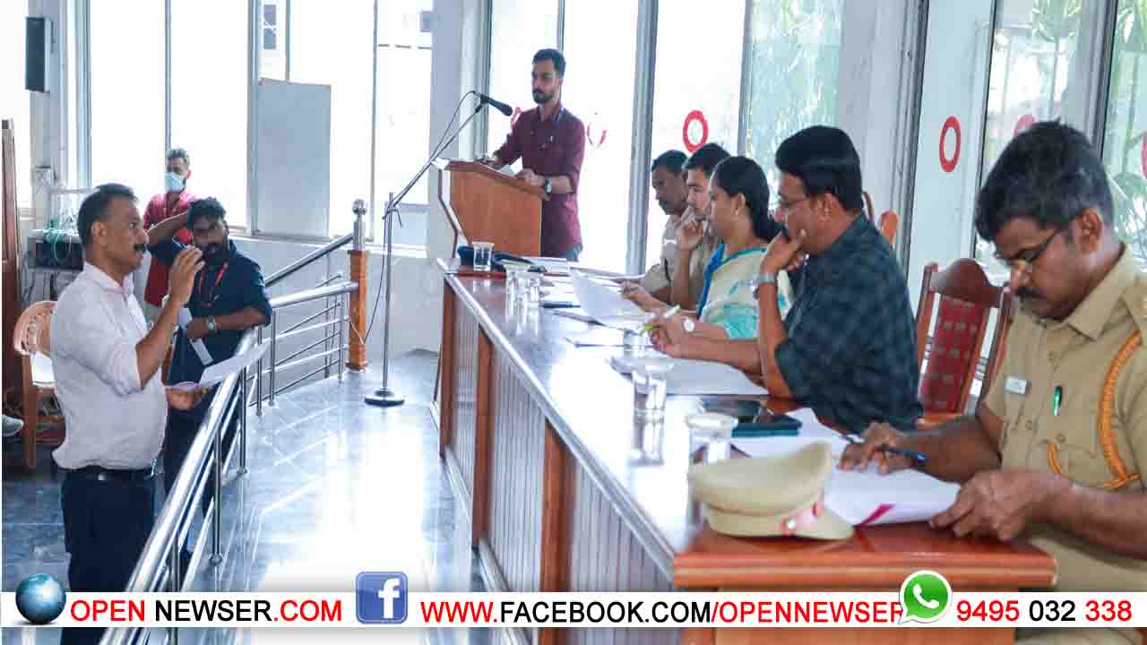 റീജ്യനല് ട്രാന്സ്പോര്ട്ട് അതോറിറ്റി യോഗത്തില് പുതിയ ബസ് സര്വീസുകള്ക്കായി 79 അപേക്ഷകള്; കെഎസ്ആര്ടിസിയുടെ രണ്ട് പുതിയ പെര്മിറ്റ് അപേക്ഷകളും യോഗം പരിഗണിച്ചു