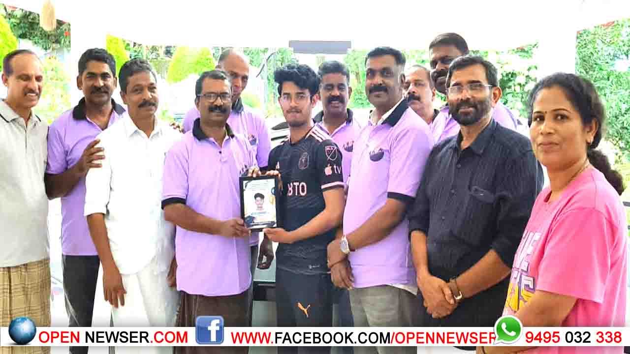  ഇ.സഞ്ജയ്‌യെ അനുമോദിച്ചു